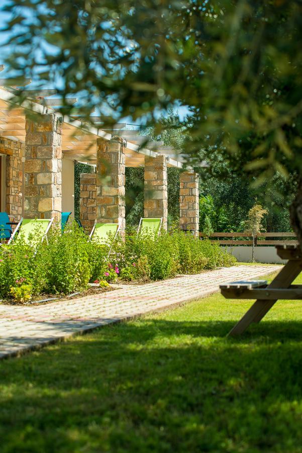 Olive Land Villas يميناريا المظهر الخارجي الصورة